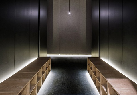 Silence Room at Selfridges by Alex Cochrane Architects, Лондон